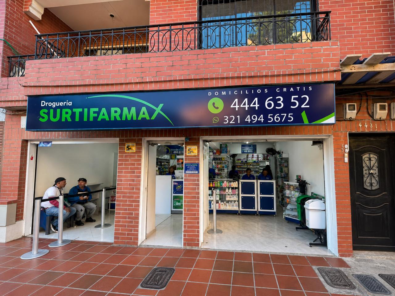 Fachada SURTIFARMAX
