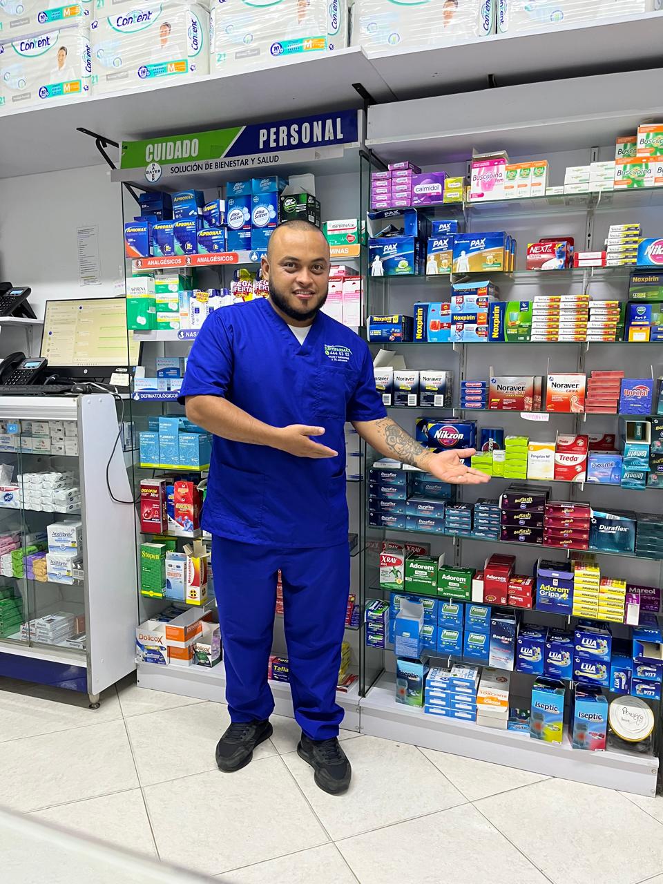 Productos y atención SURTIFARMAX